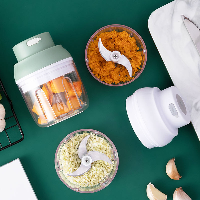 Limited Time: 50% OFF 🔥2026 New Mini Electric Food Chopper - Silent USB Charging, Compact Portable Garlic Chopper Kitchen Assistant